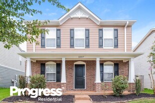 10057 Chariden Dr in Cordova, TN - Building Photo