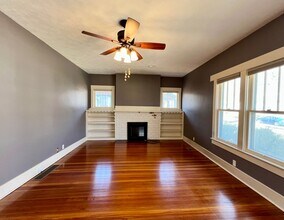 1605 Humboldt St in Manhattan, KS - Building Photo - Building Photo