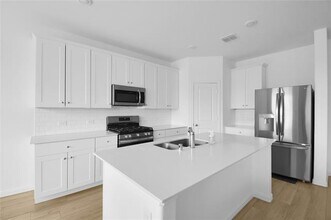 1305 Blue Spg Dr in Anna, TX - Building Photo - Building Photo