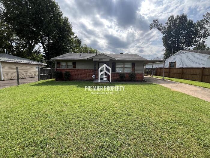 3012 Randy Ln in Memphis, TN - Building Photo