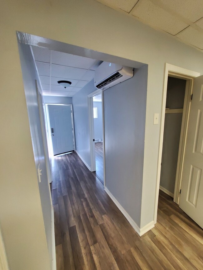 537 Wheeling Ave in Cambridge, OH - Building Photo - Building Photo