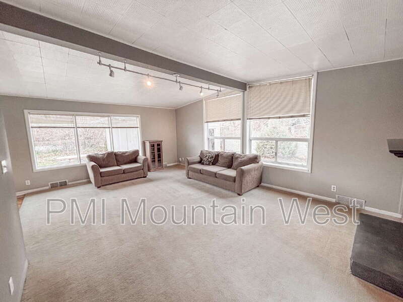 481 E 2875 N in Provo, UT - Building Photo