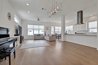 8706 Ojeman Crk Ln in Houston, TX - Building Photo - Building Photo
