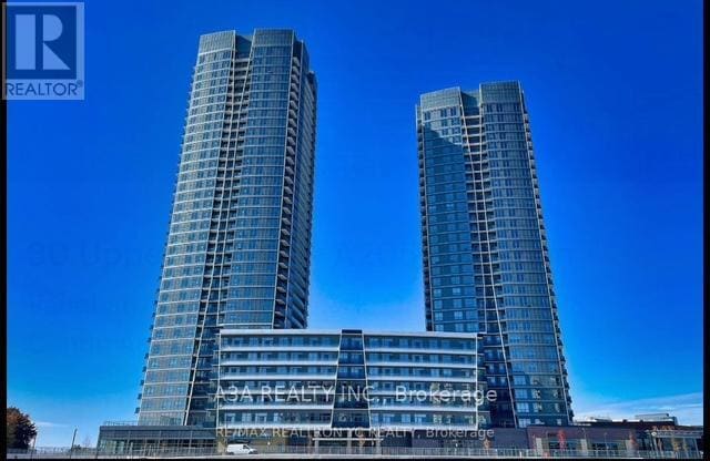 property at 50 Upper Mall Wy
