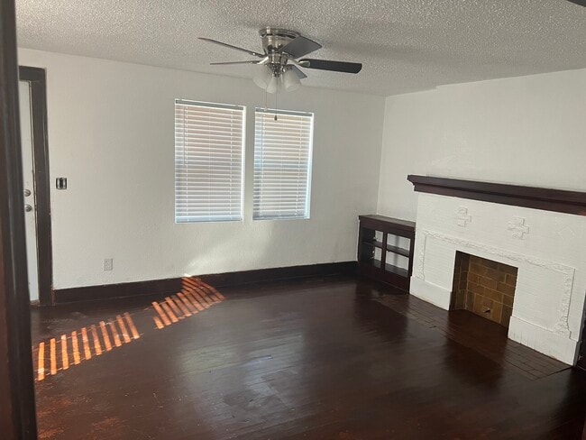 2536 NW 21st, Okla, Unit 2536 in Oklahoma City, OK - Building Photo - Building Photo