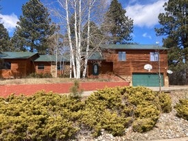 405 Fir Dr in Durango, CO - Building Photo
