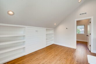2629 1/2 N Vine St in Denver, CO - Foto de edificio - Building Photo