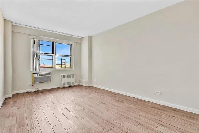 2928 W 5th St in Brooklyn, NY - Building Photo - Building Photo