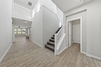 5 Lilla Rosa St in Henderson, NV - Building Photo - Building Photo