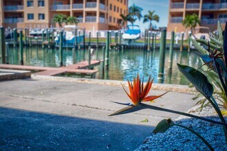11440 1st St E, Unit Unit 9 in Treasure Island, FL - Building Photo - Building Photo