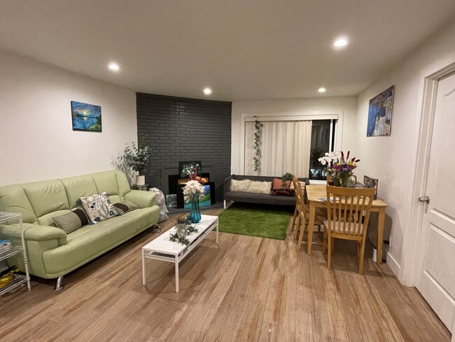 property at 61 Alta Vista Way