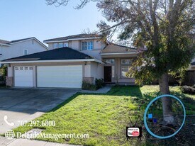 6429 Eagle Ridge Dr in Vallejo, CA - Building Photo