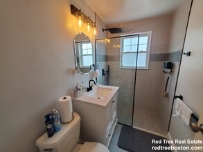 41 Blenford Rd, Unit 2 in Boston, MA - Building Photo - Building Photo