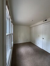 15 Albany St in Poughkeepsie, NY - Building Photo - Building Photo