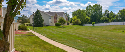 The Village at Appian Way in Gahanna, OH - Foto de edificio - Building Photo