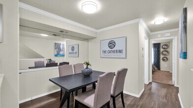 Catherine Townhomes in Scottsdale, AZ - Foto de edificio - Building Photo