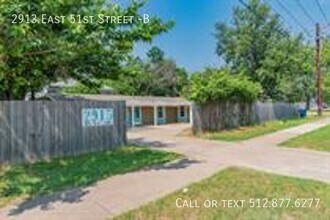 2913 E 51st St in Austin, TX - Building Photo - Building Photo