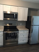 2121 Gordon Ave in Jacksonville Beach, FL - Building Photo - Building Photo