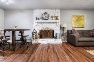 745 Holland Rd in Powder Springs, GA - Building Photo - Building Photo