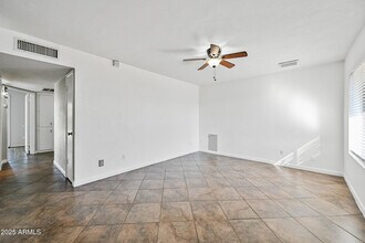 5558 W Cortez St in Glendale, AZ - Building Photo - Building Photo
