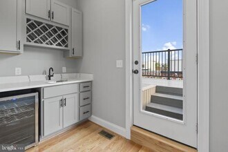 3 W Clement St in Baltimore, MD - Building Photo - Building Photo