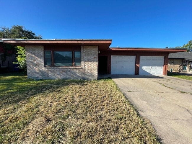 property at 3626 San Blas Dr