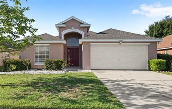 15451 Markham Dr in Clermont, FL - Building Photo - Building Photo