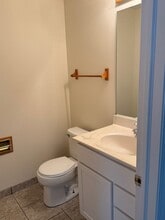 1403 Orleans Dr in Mundelein, IL - Building Photo - Building Photo