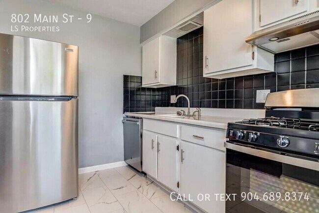 property at 802 Main St