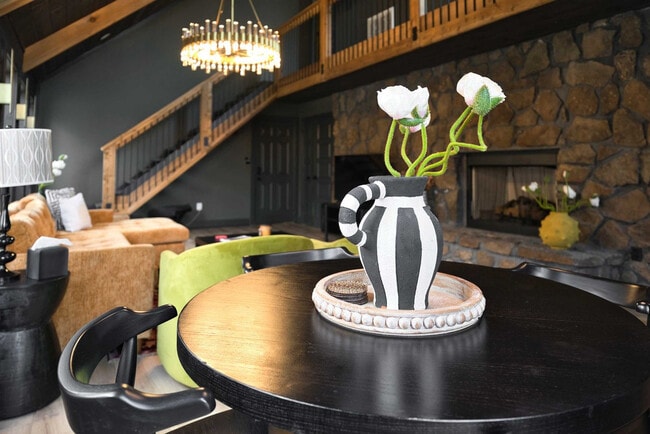 1780 N Walnut Ave in Fayetteville, AR - Building Photo - Building Photo