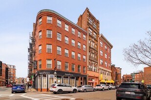 188 North St, Unit 64 in Boston, MA - Building Photo