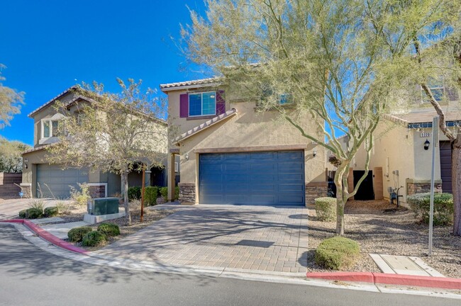 9214 Blue Agate St in Las Vegas, NV - Foto de edificio - Building Photo