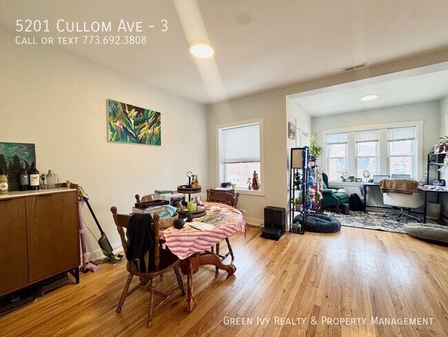 5201 W Cullom Ave in Chicago, IL - Building Photo - Building Photo