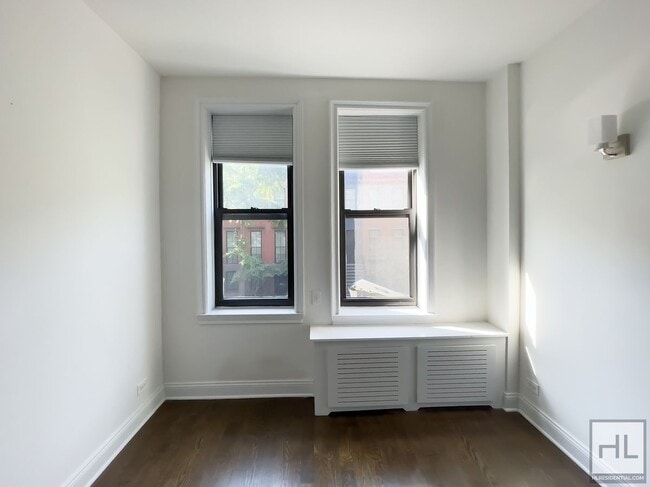 WEST 22 STREET, Unit 3T in New York, NY - Building Photo - Building Photo