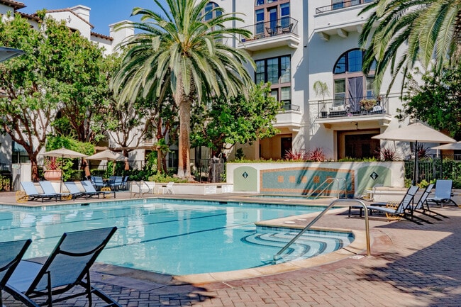 Legacy Fountain Plaza in San Jose, CA - Building Photo - Building Photo