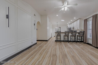 2039 Navaho Ave in Jacksonville, FL - Building Photo - Building Photo