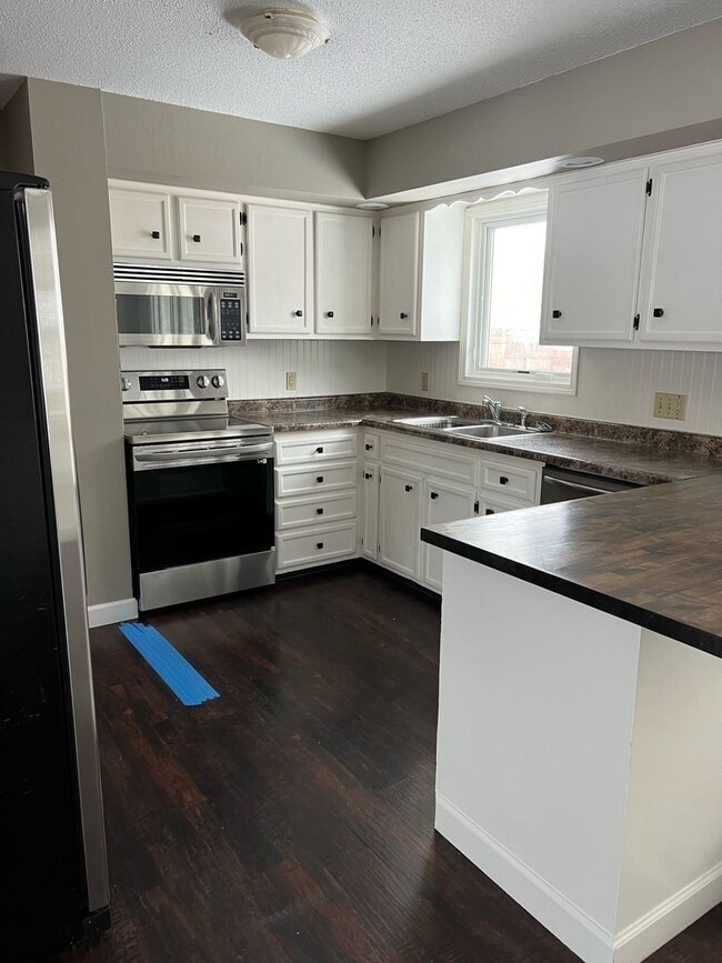 property at 315 Prairie St