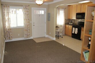 6101 Adelaide Ave in San Diego, CA - Building Photo - Building Photo