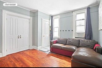 265 93rd St in Brooklyn, NY - Building Photo - Building Photo