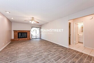 3212 Lark Cir in Las Vegas, NV - Building Photo - Building Photo