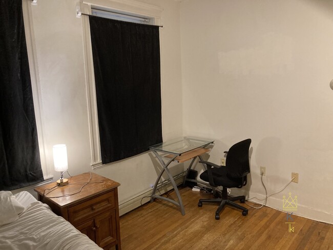 1673 Commonwealth Ave in Boston, MA - Building Photo - Building Photo