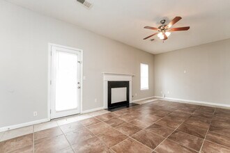 3735 Salem Chapel Dr in Stonecrest, GA - Building Photo - Building Photo