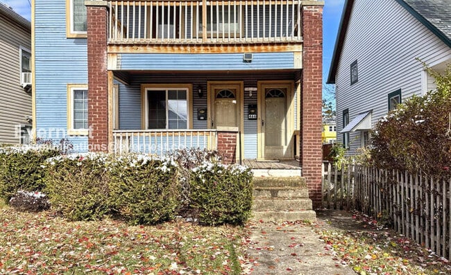 464 E Oakland Ave in Columbus, OH - Building Photo - Building Photo