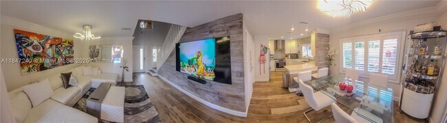 9894 NW 2nd Ct in Plantation, FL - Building Photo - Building Photo