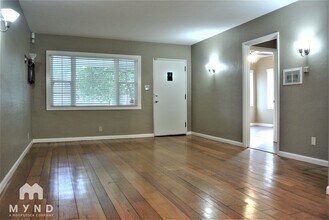 2141 Royal Oaks Dr in Sacramento, CA - Building Photo - Building Photo