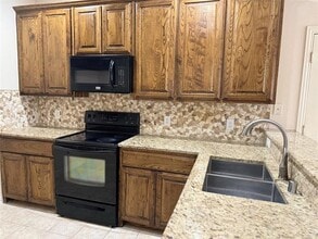 1065 Rodin Ln in Carrollton, TX - Building Photo - Building Photo