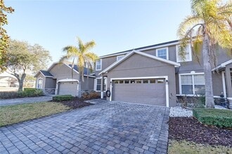 23903 Sardinia Dr in Sorrento, FL - Foto de edificio - Building Photo