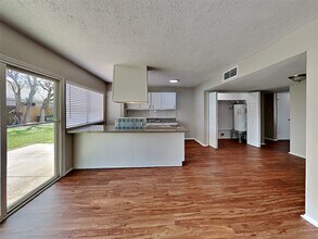 6646 Loch Langham Dr in Houston, TX - Building Photo - Building Photo