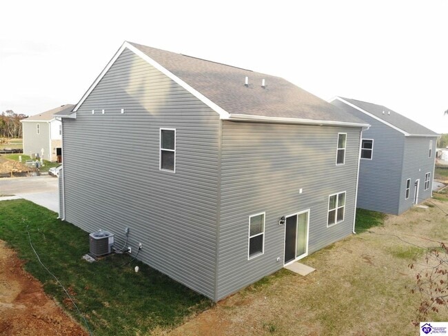 220 Miles Pass in Elizabethtown, KY - Foto de edificio - Building Photo