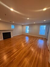 135 Calumet St, Unit 2 in Boston, MA - Building Photo - Building Photo